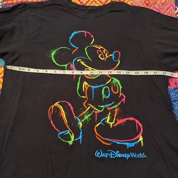 Official Disneyworld Black Mickey Mouse Tee, unisex size Medium - Picture 6 of 6